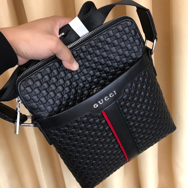スーパーコピーブランドバッグ素材ディテール